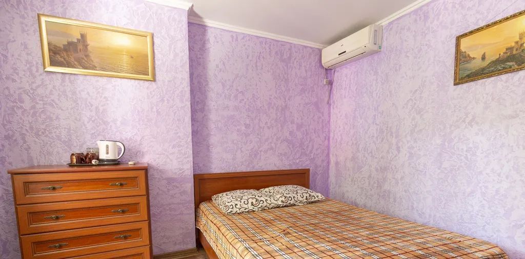 комната г Феодосия ул Дружбы 79 фото 3