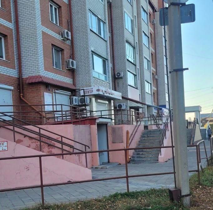 свободного назначения г Белогорск ул Набережная 80 фото 1