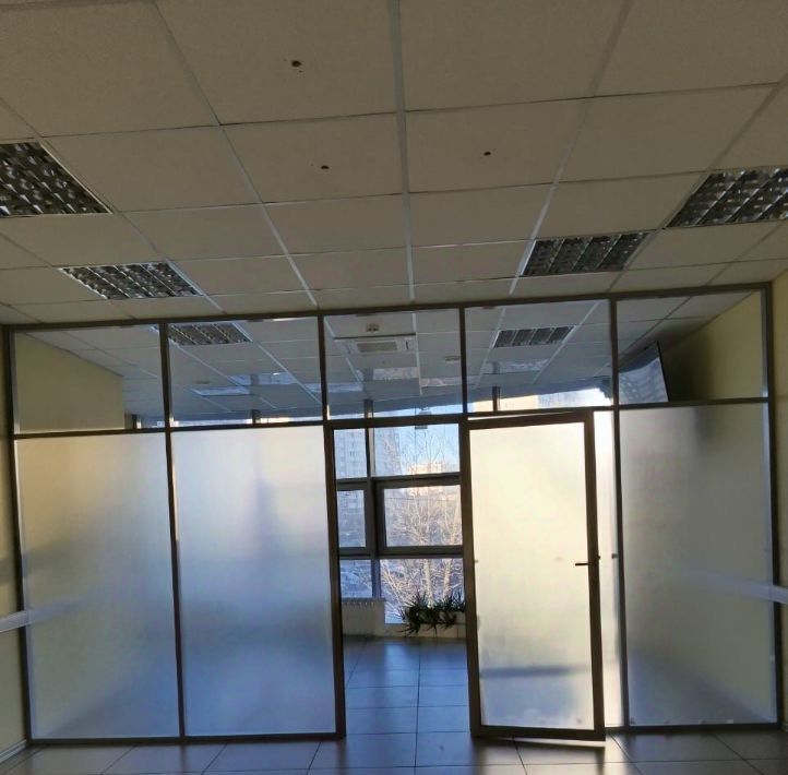 офис г Екатеринбург Геологическая ул Репина 42а фото 4