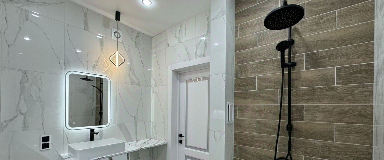 квартира г Омск р-н Кировский ул А.Н.Кабанова 2 фото 1