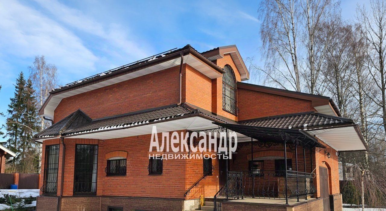 дом г Зеленогорск Курортный ул Кавалерийская 18б фото 1