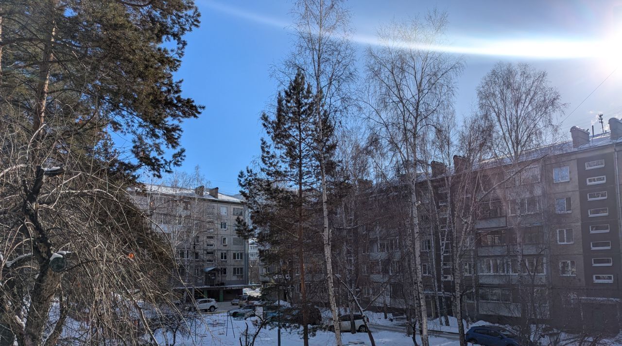 квартира г Иркутск р-н Октябрьский ул Байкальская 256 фото 2