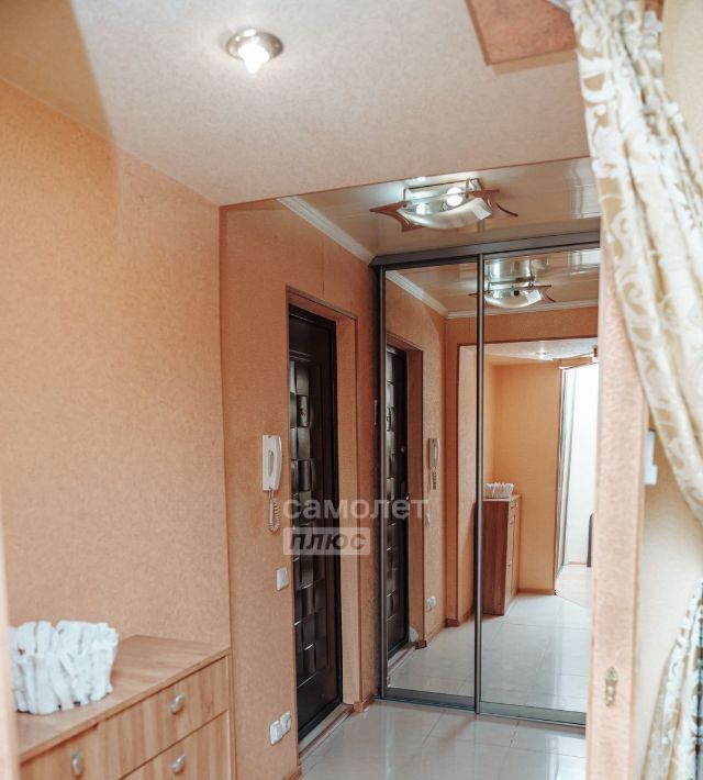 квартира г Астрахань р-н Ленинский ул Яблочкова 42 фото 3