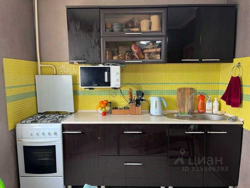 квартира г Новороссийск р-н Южный 10-й микрорайон ул Волгоградская 44 фото 1