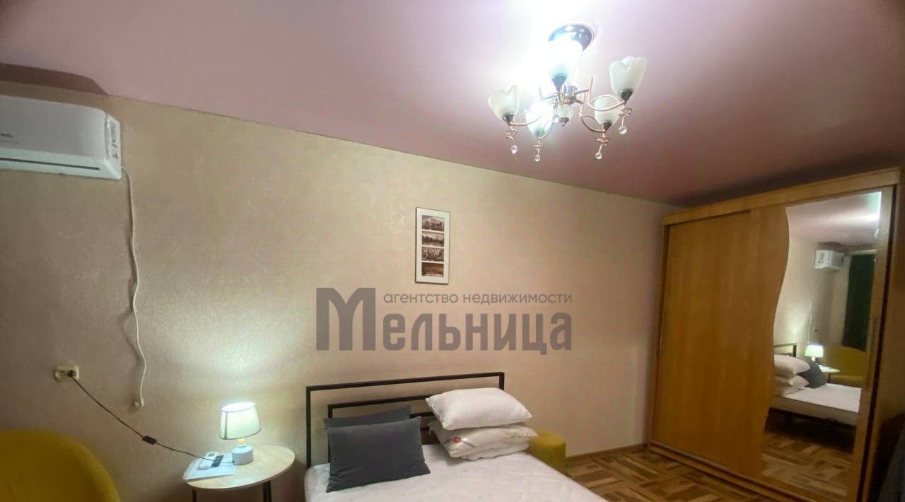 квартира г Волгоград р-н Ворошиловский ул им. Елисеева 3 фото 2