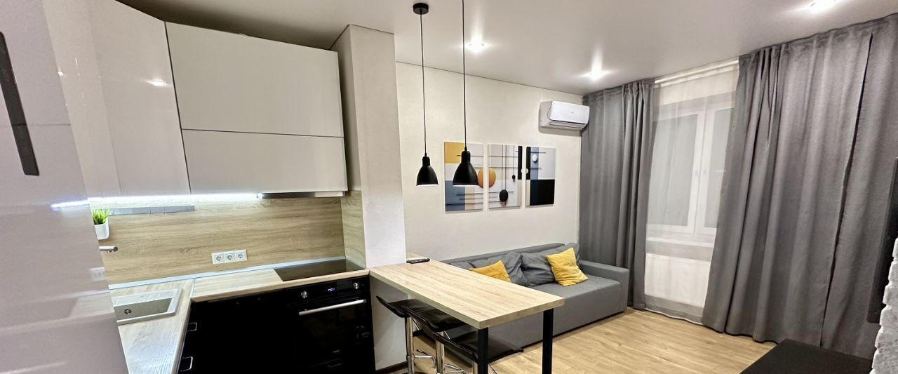 квартира г Краснодар р-н Прикубанский ул им. Героя Яцкова И.В. 15к/2 фото 2