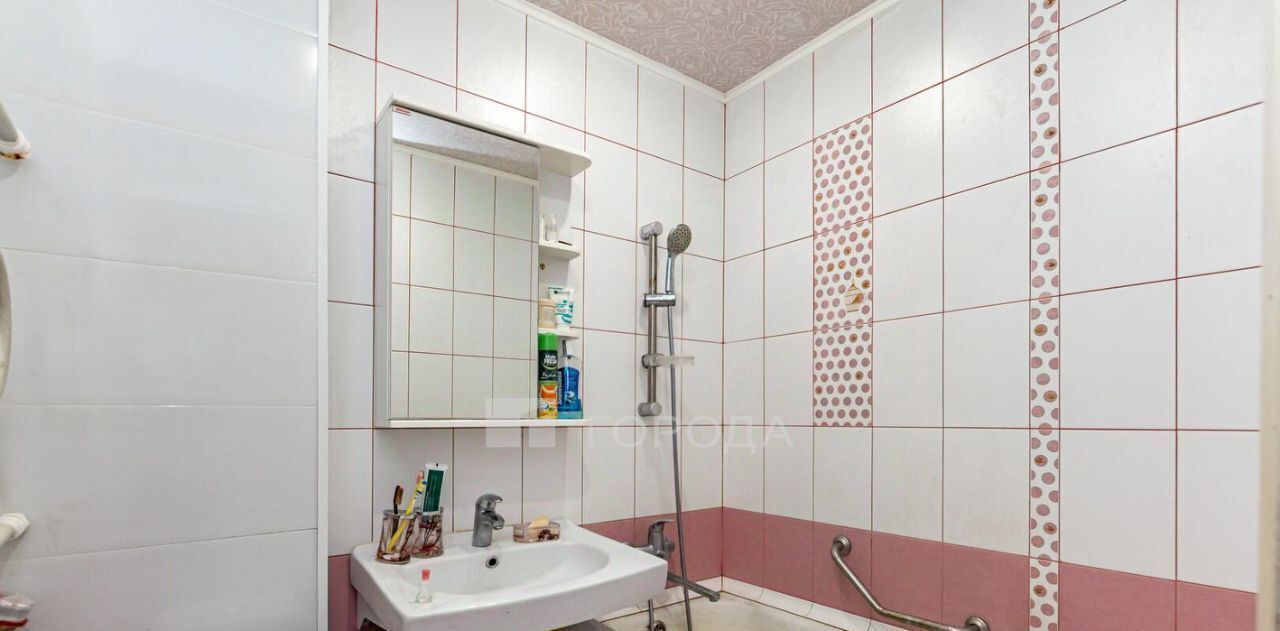 квартира г Барнаул р-н Октябрьский ул Малахова 9 фото 14