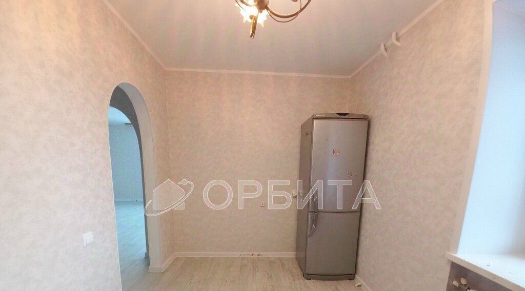 квартира г Тюмень р-н Восточный ул Мельникайте 129/1 фото 12