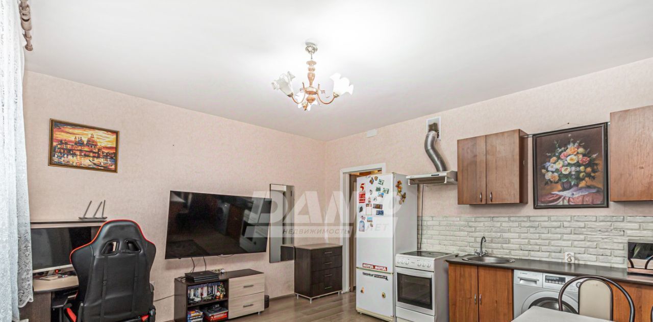 квартира г Челябинск р-н Тракторозаводский ул Эльтонская 2-я 65 фото 1
