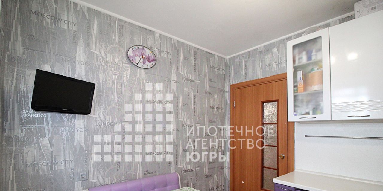 квартира г Ханты-Мансийск ул Гагарина 70 фото 2