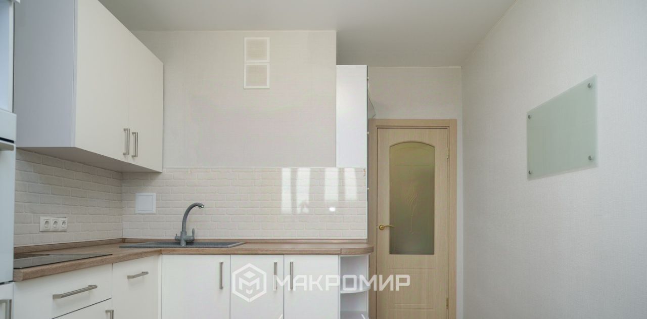 квартира г Казань ул Рауиса Гареева 102к/2 Проспект Победы фото 3