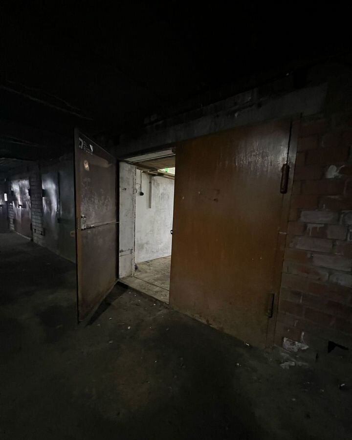 гараж г Иркутск р-н Ленинский ул Ярославского 360а фото 1
