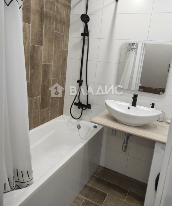 квартира г Краснодар ул Уральская 71к/1 фото 15