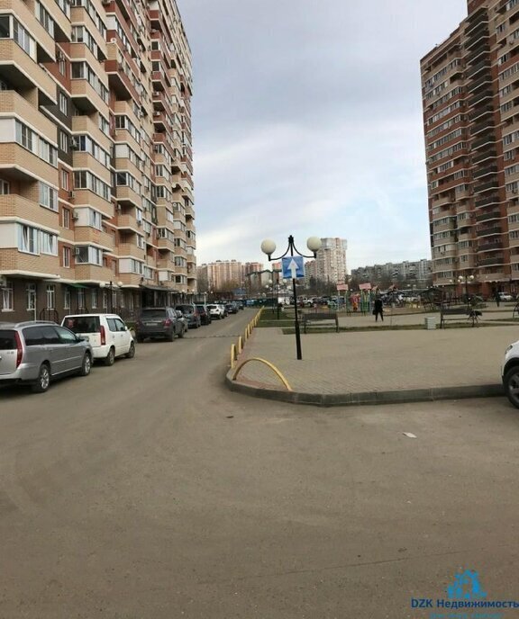 квартира г Краснодар ул Автолюбителей 1/7к 5 фото 3