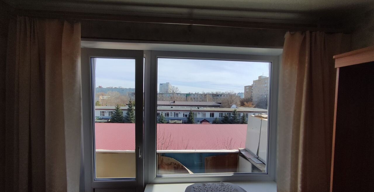 квартира г Оренбург р-н Дзержинский ул Сергея Лазо 6 фото 2