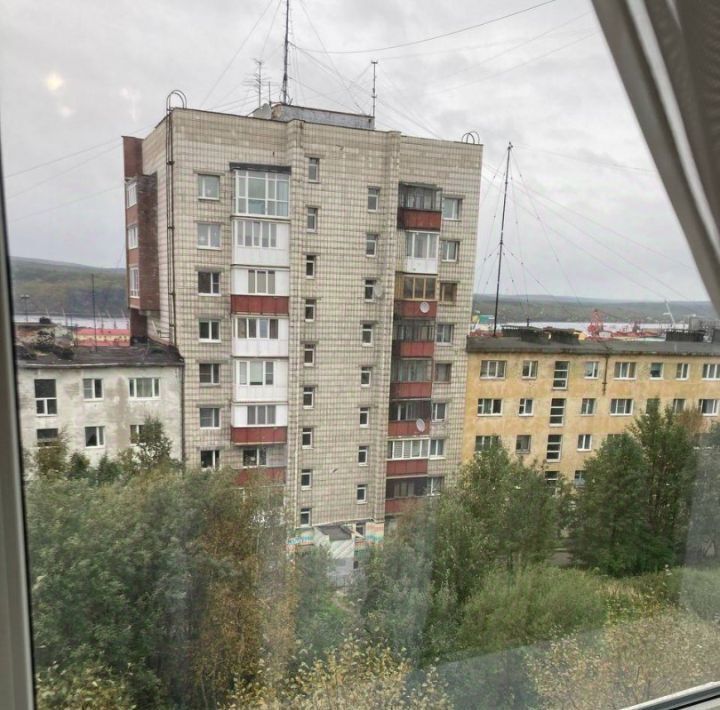 квартира г Мурманск р-н Октябрьский ул Профессора Сомова 4 фото 4