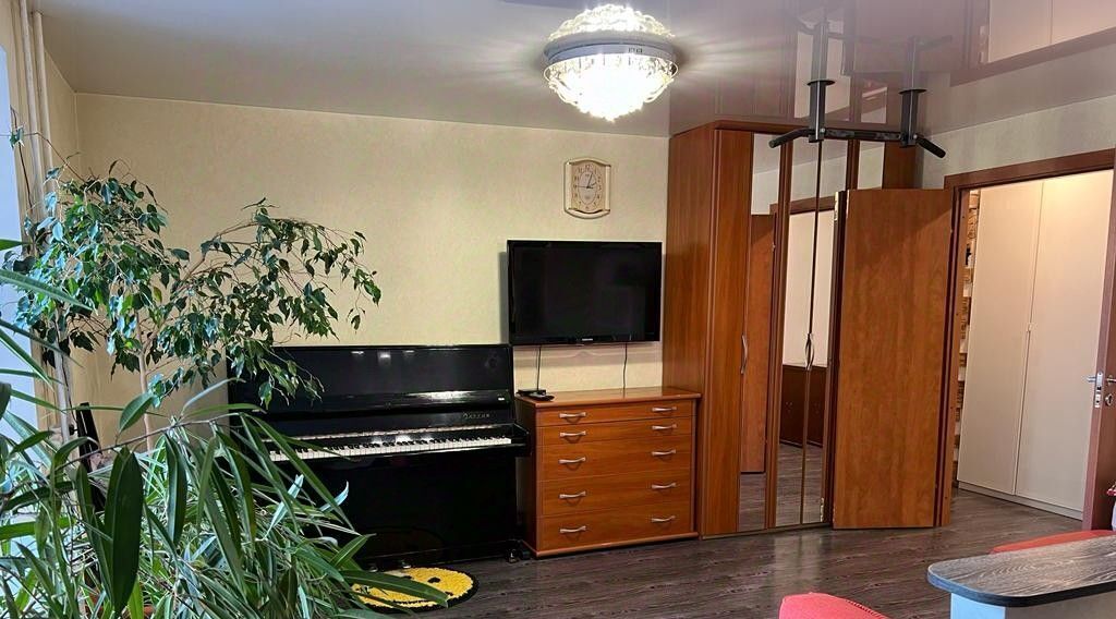 квартира г Екатеринбург Машиностроителей ул Боровая 19 фото 4