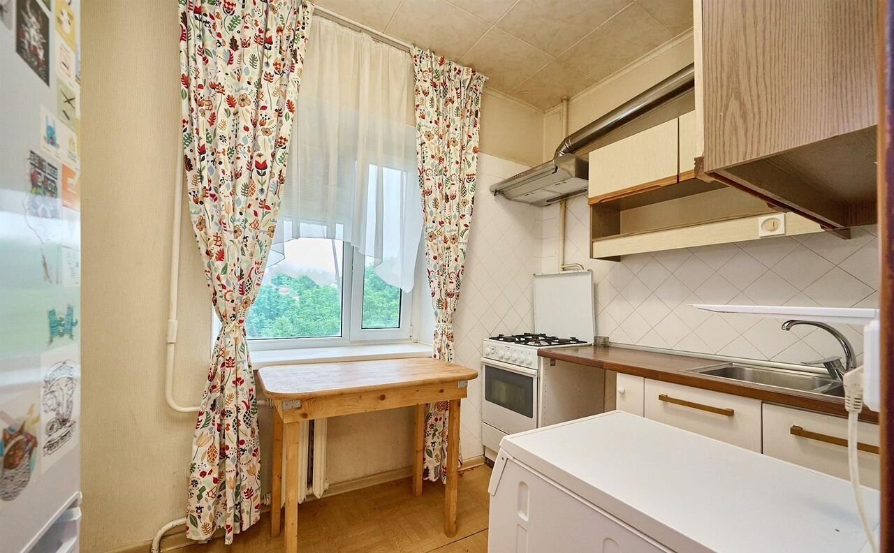 квартира г Краснодар р-н Центральный ул им. Хакурате 10к/2 фото 2