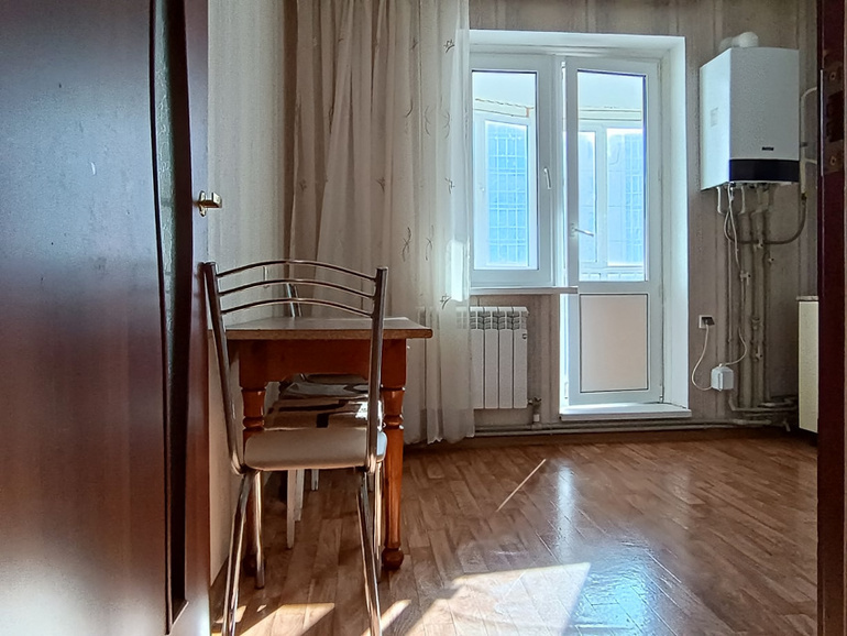 квартира г Курск р-н Центральный б-р Майский 19 фото 5