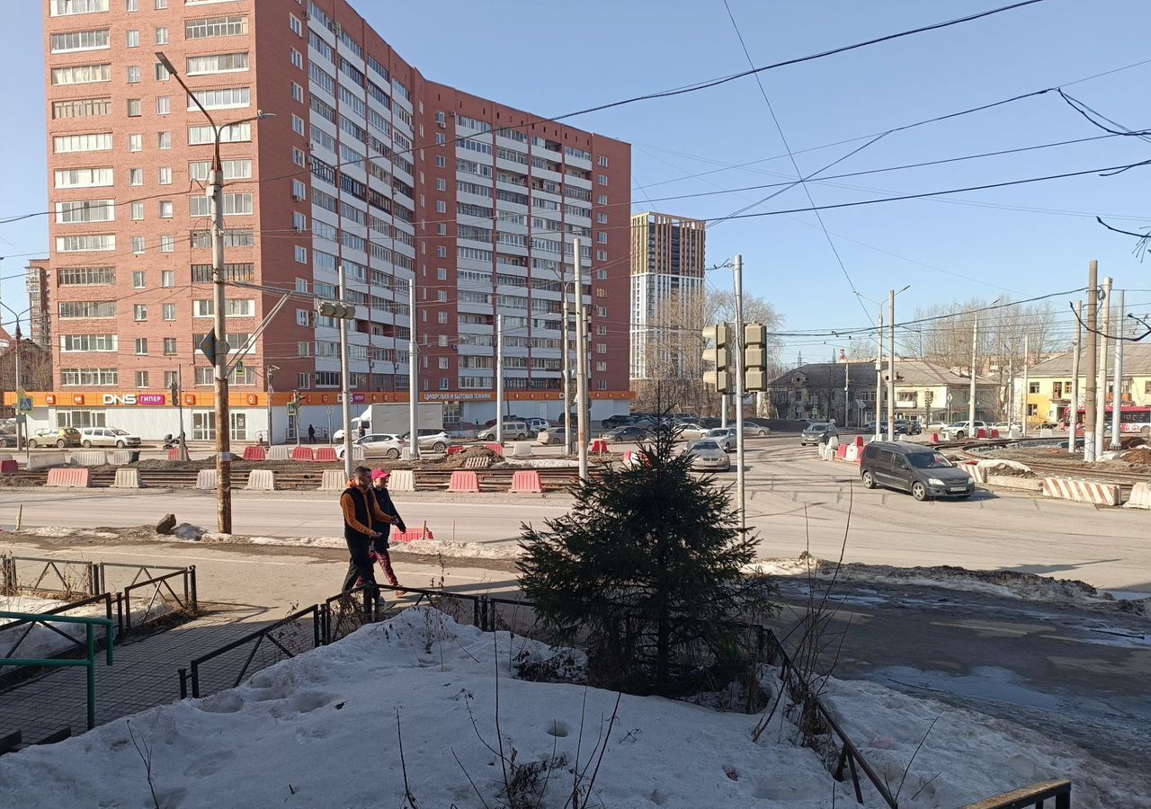торговое помещение г Пермь р-н Индустриальный ул Мира 1 фото 3