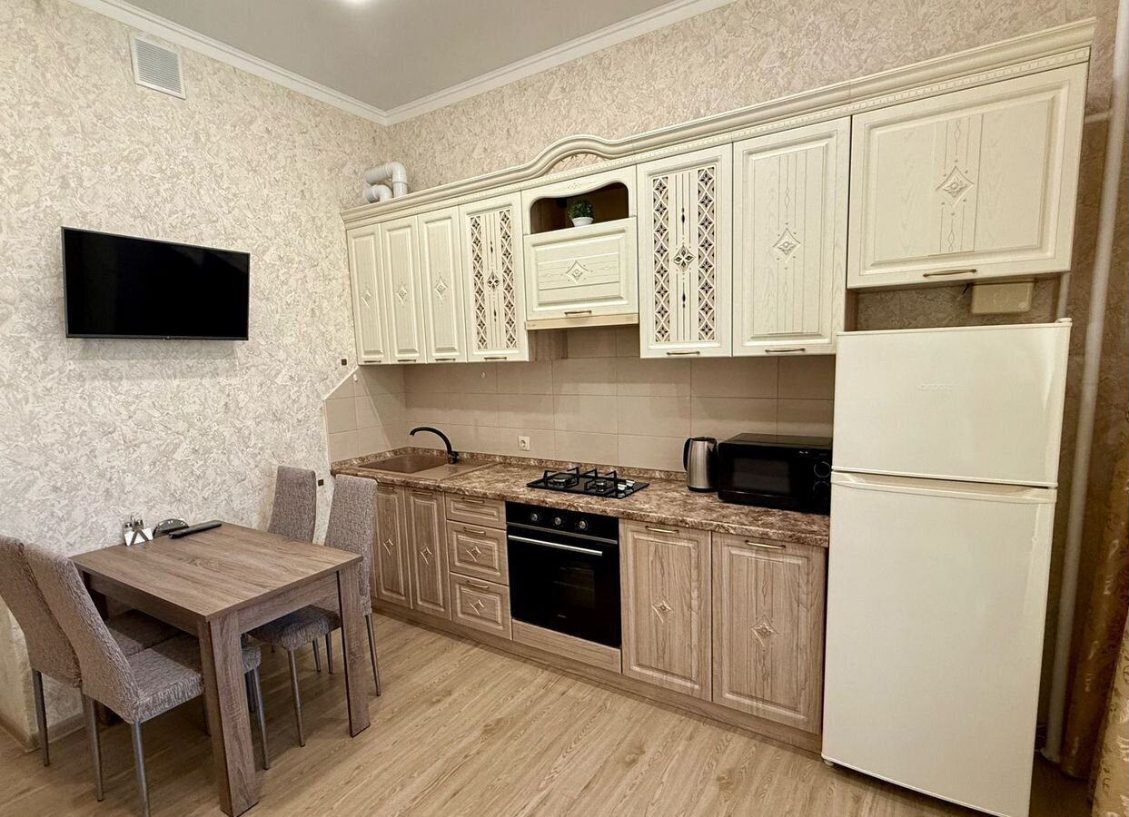 квартира г Геленджик ул Крымская 22к/14 фото 2