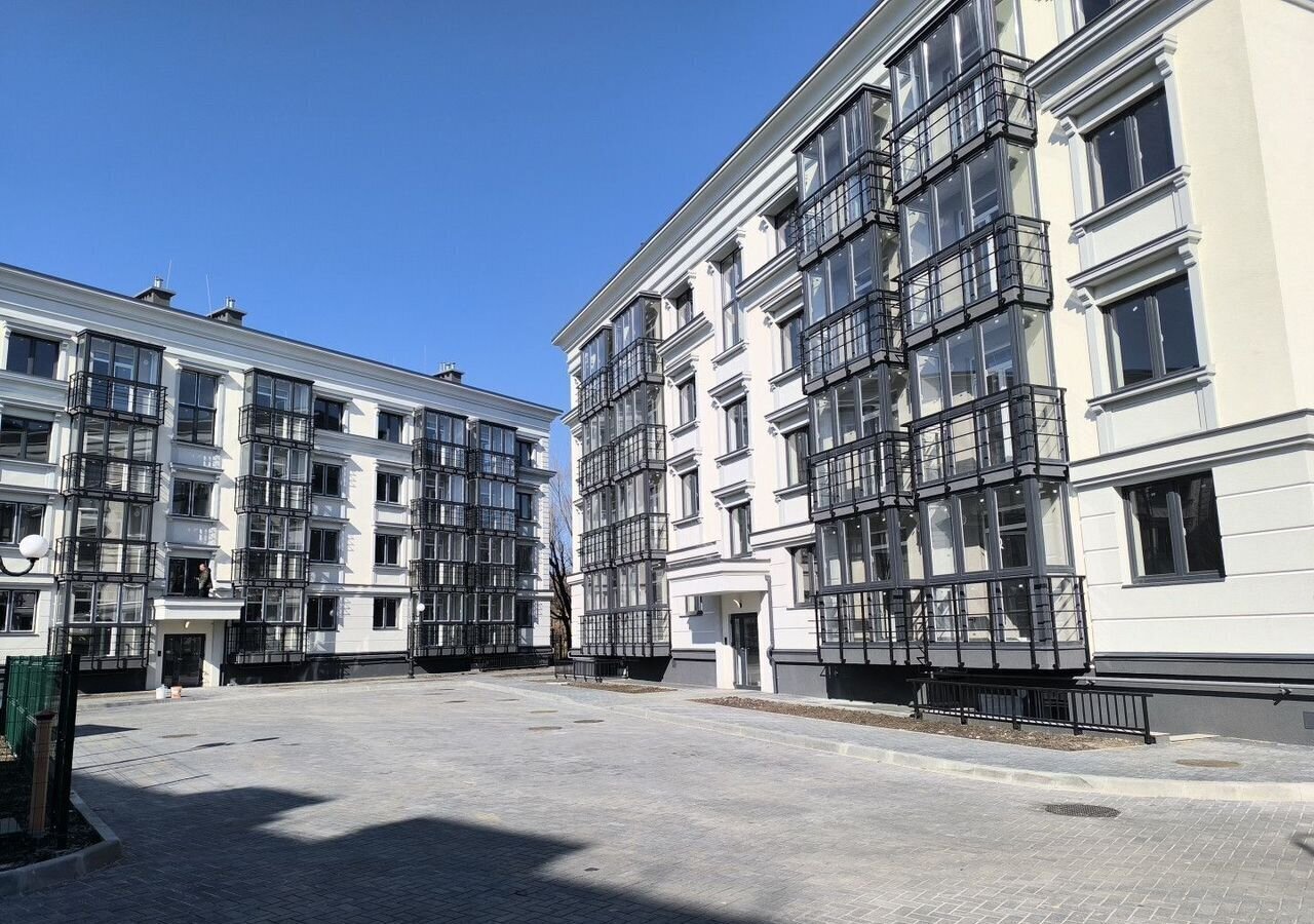 квартира г Калининград р-н Центральный ул Сержанта Мишина 83к/1 фото 2