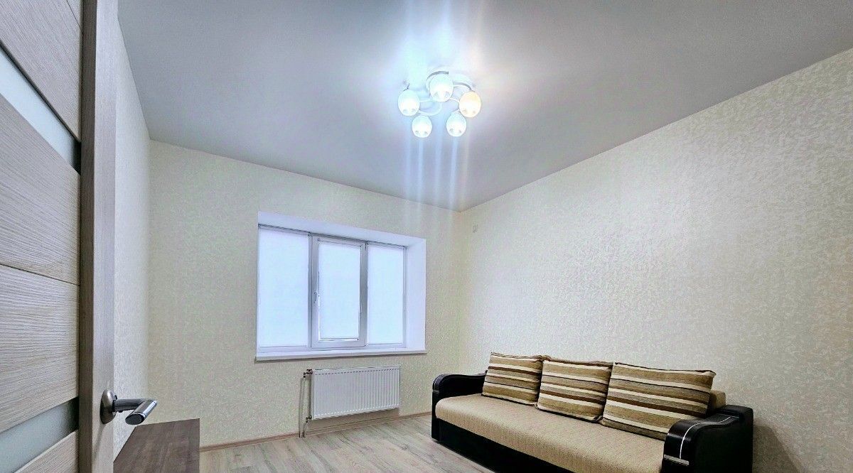 квартира г Волгоград р-н Дзержинский ул им. Хорошева 12а фото 5