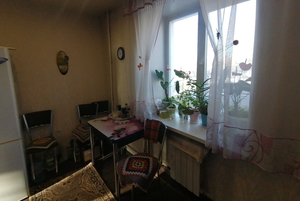 квартира г Каменск-Уральский Красногорский ул Коммунальная 14 фото 1