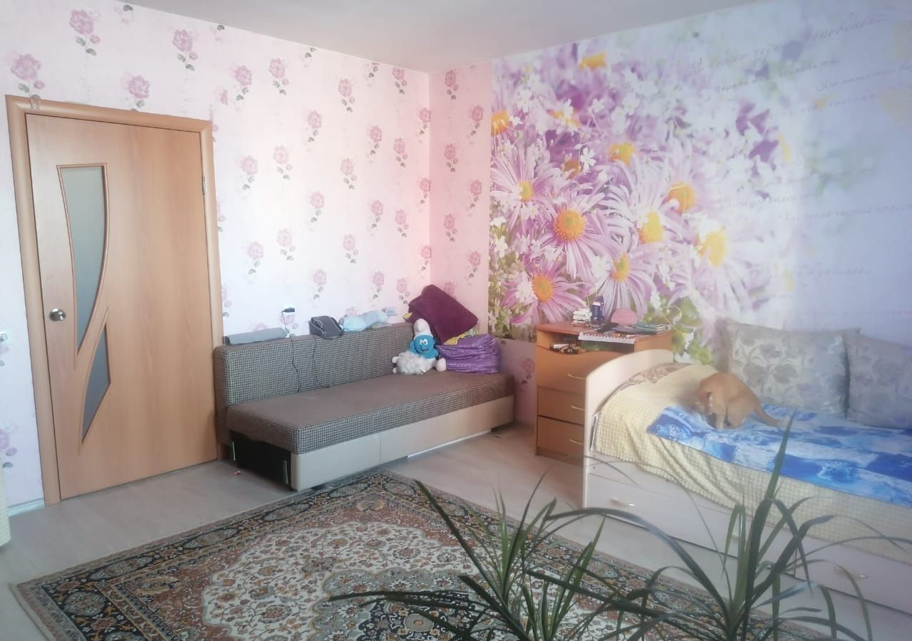квартира г Каменск-Уральский Красногорский б-р Комсомольский 33 фото 2