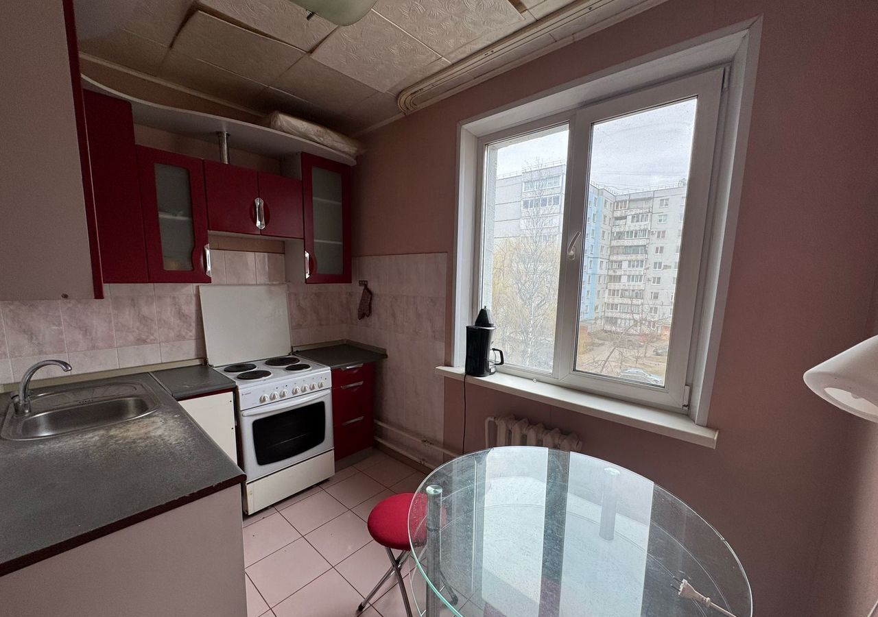 квартира г Брянск рп Радица-Крыловка Бежицкий район Московский мкр-н, 47 фото 2