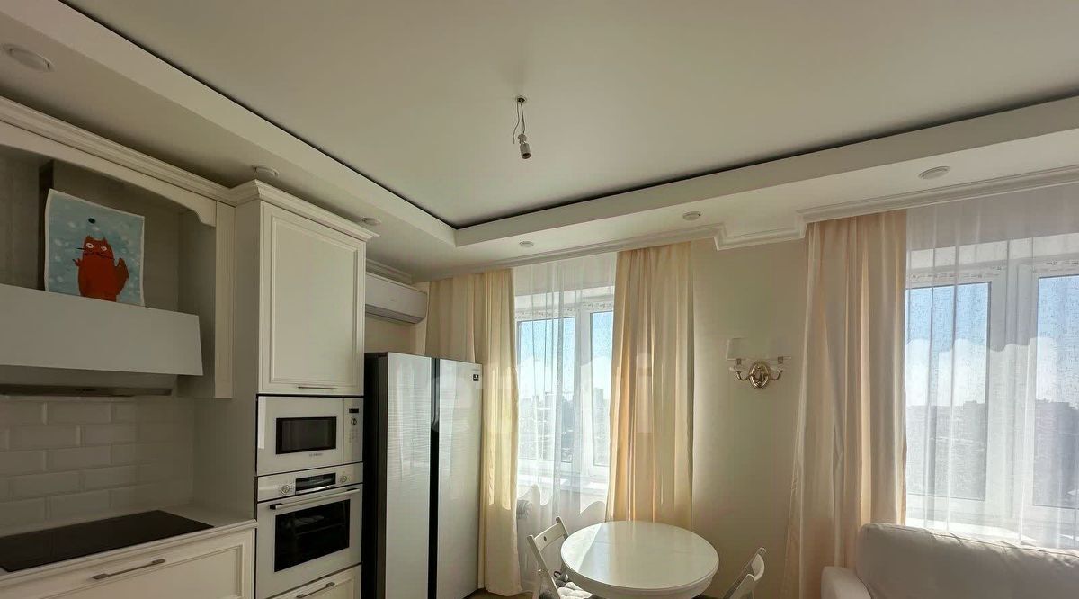 квартира г Тюмень р-н Центральный ул Мельникайте 36к/2 фото 2