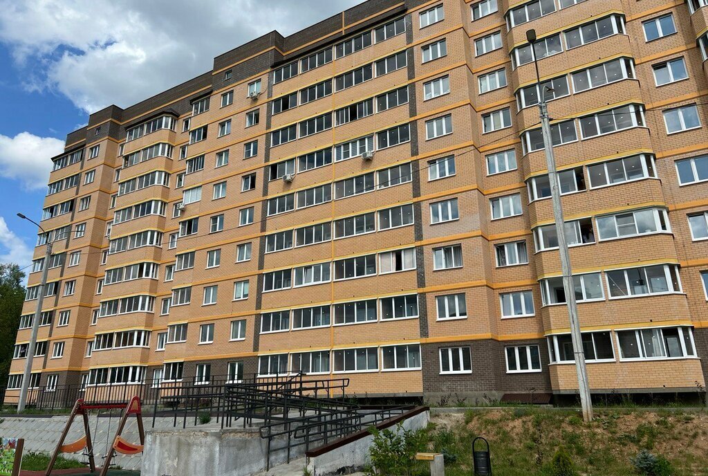 квартира г Клин п Майданово 4к 2 фото 2