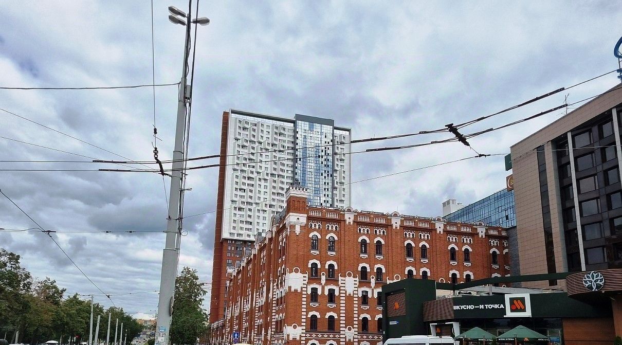 офис г Екатеринбург Уральская ул Азина 22/7 фото 3