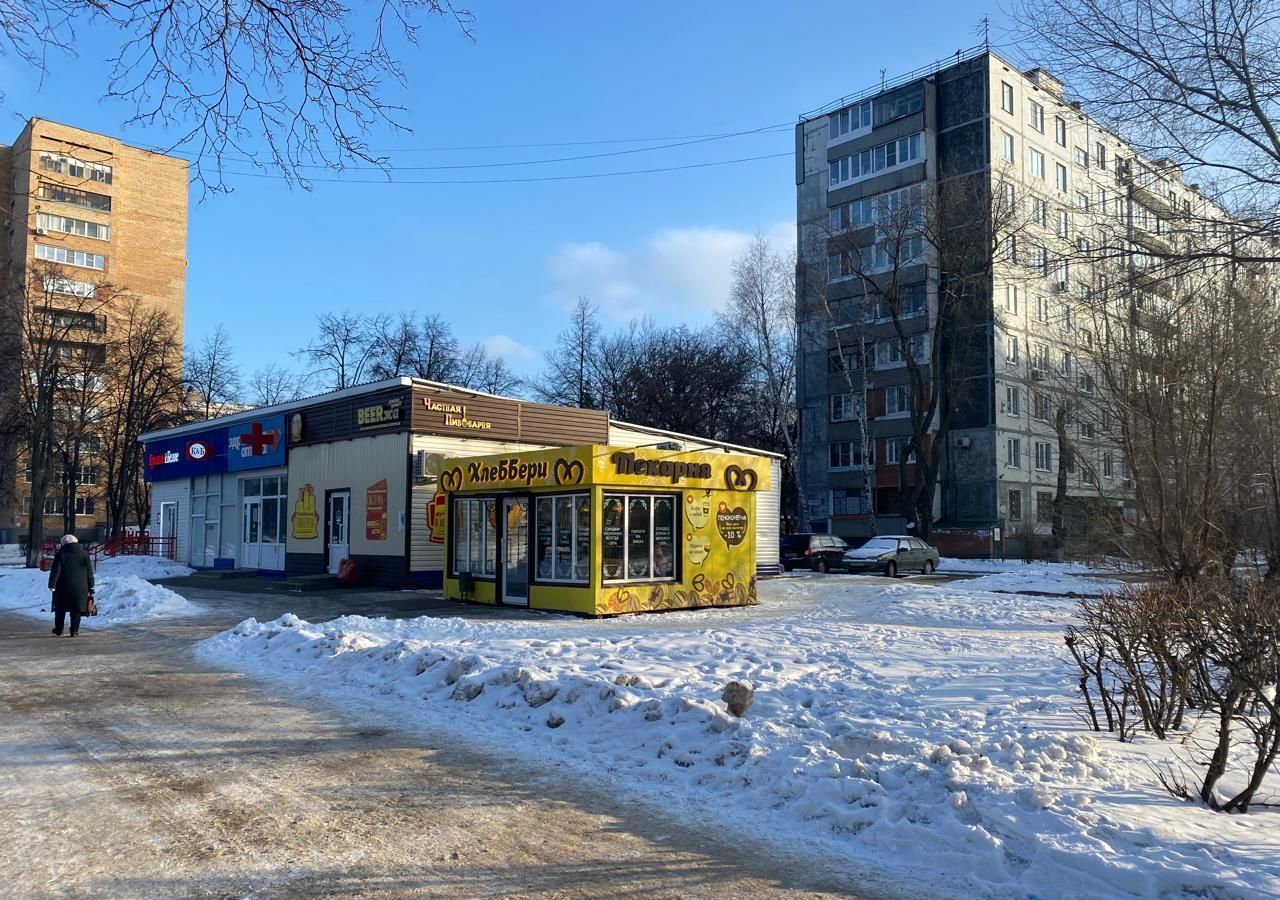 торговое помещение г Тольятти р-н Автозаводский ул Фрунзе 37а фото 2