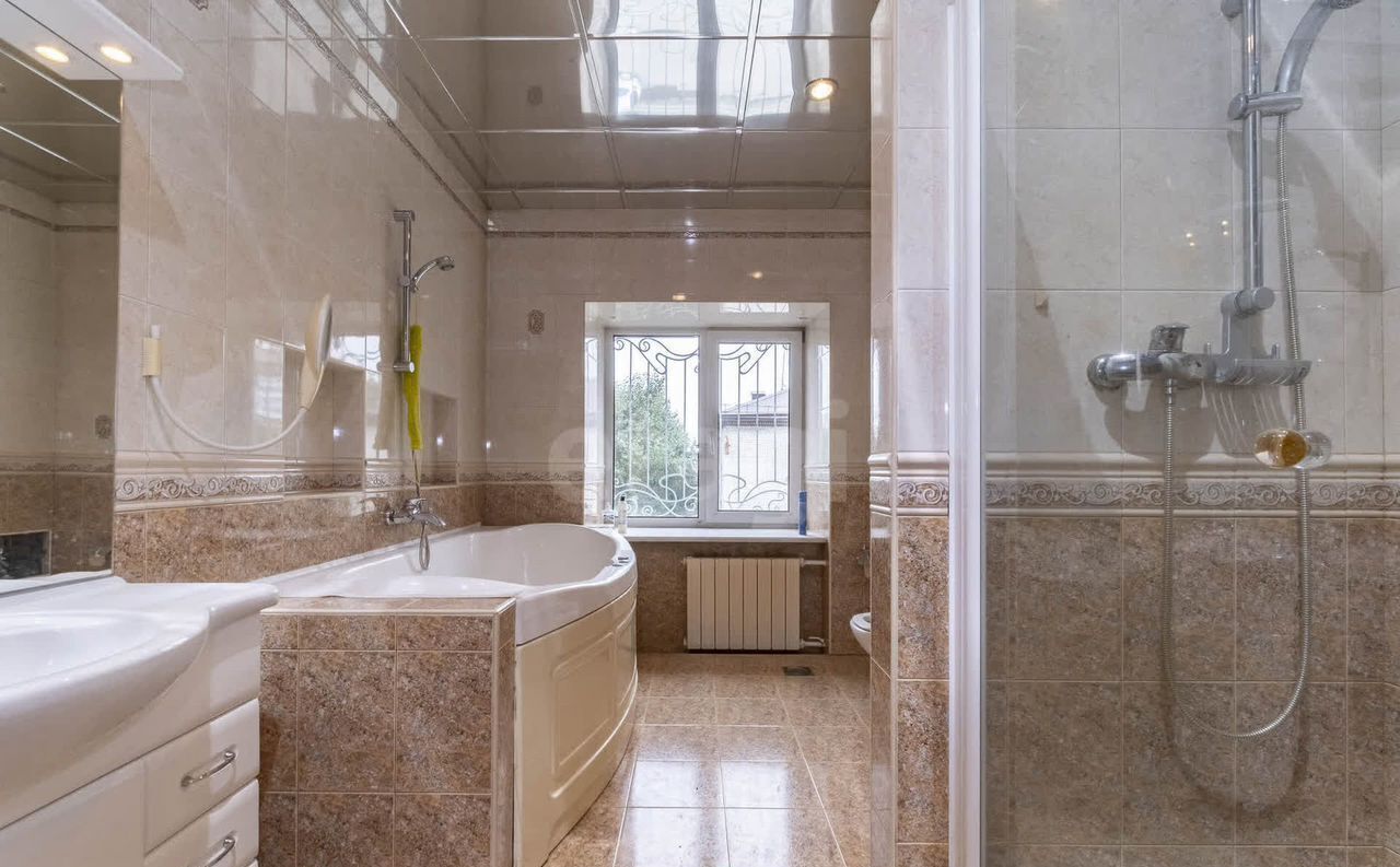 квартира г Тюмень р-н Центральный ул Карская 36/2 фото 18