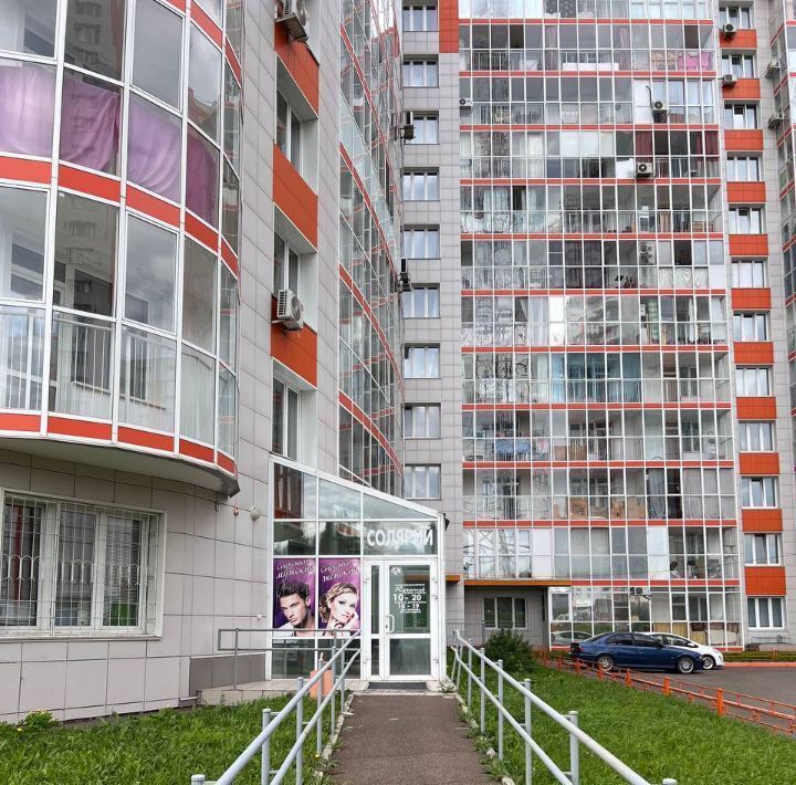 свободного назначения г Красноярск р-н Октябрьский ул Борисова 40 фото 1