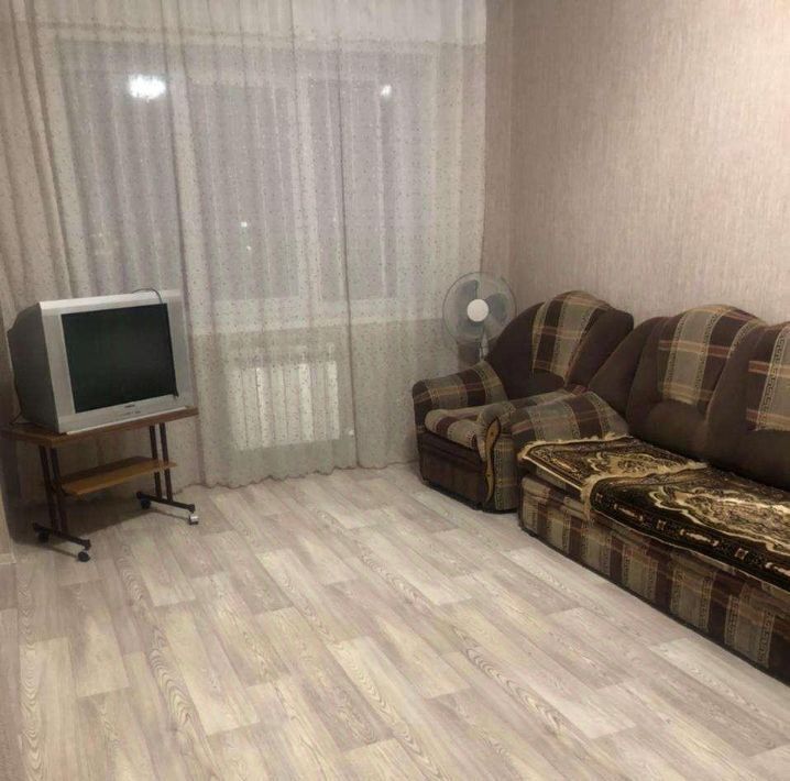 квартира г Старый Оскол микрорайон Макаренко 11В фото 3