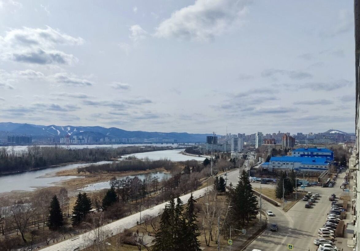 квартира г Красноярск р-н Центральный ул Дубровинского 106 фото 25