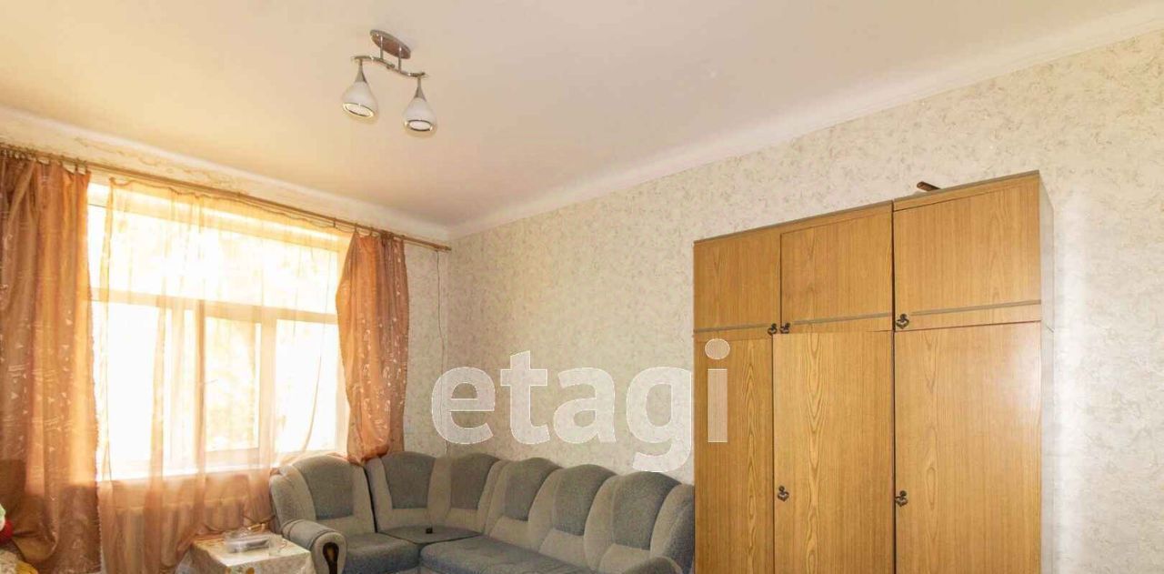 комната г Нижний Тагил р-н Тагилстроевский ул Гастелло 13 фото 1