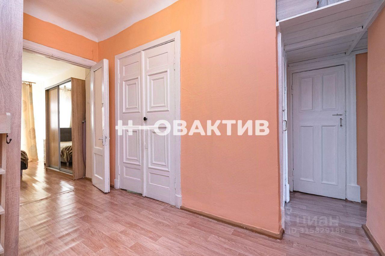 квартира г Новосибирск р-н Калининский ул 25 лет Октября 26 фото 15