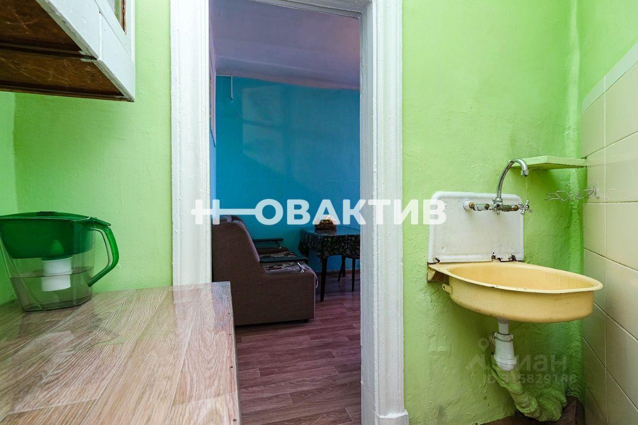 квартира г Новосибирск р-н Калининский ул 25 лет Октября 26 фото 24