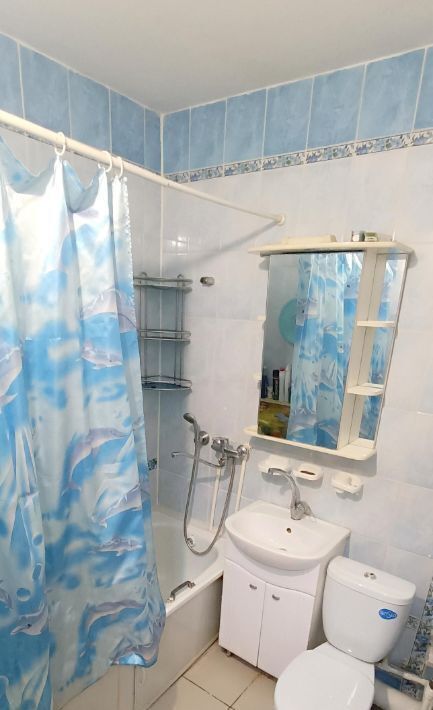 квартира г Омск р-н Центральный ул Завертяева 7к/4 фото 10