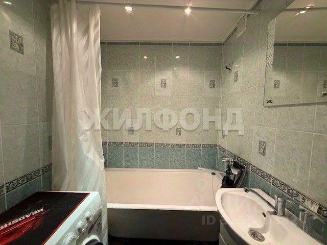квартира г Новосибирск р-н Ленинский ул Троллейная 158 фото 4