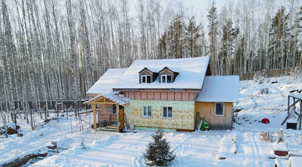 дом г Дегтярск ул Уральская 48 фото 1