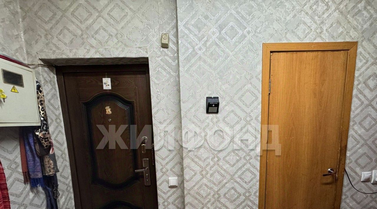 квартира г Белово пер Цинкзаводской 3 фото 2
