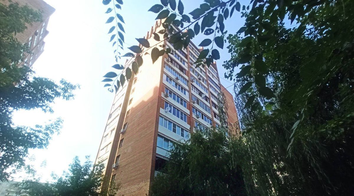 квартира г Тольятти р-н Автозаводский 19 квартал ул Автостроителей 5 фото 14