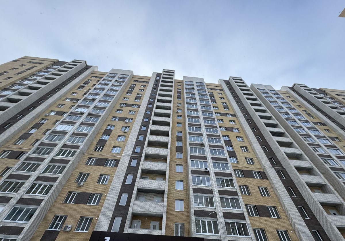квартира г Тамбов р-н Октябрьский ул Сабуровская 1б мкр-н Радужный фото 1