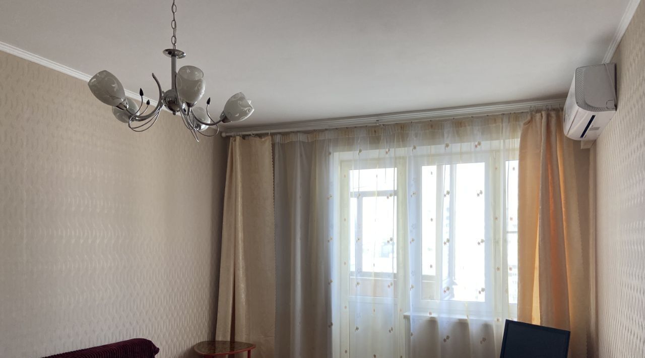квартира г Москва метро Ясенево пр-кт Новоясеневский 22к/1 фото 6