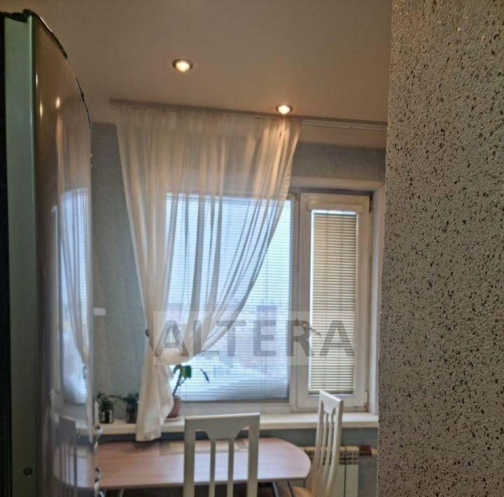 квартира г Новый Уренгой ул Интернациональная 3а 2-й мкр фото 1
