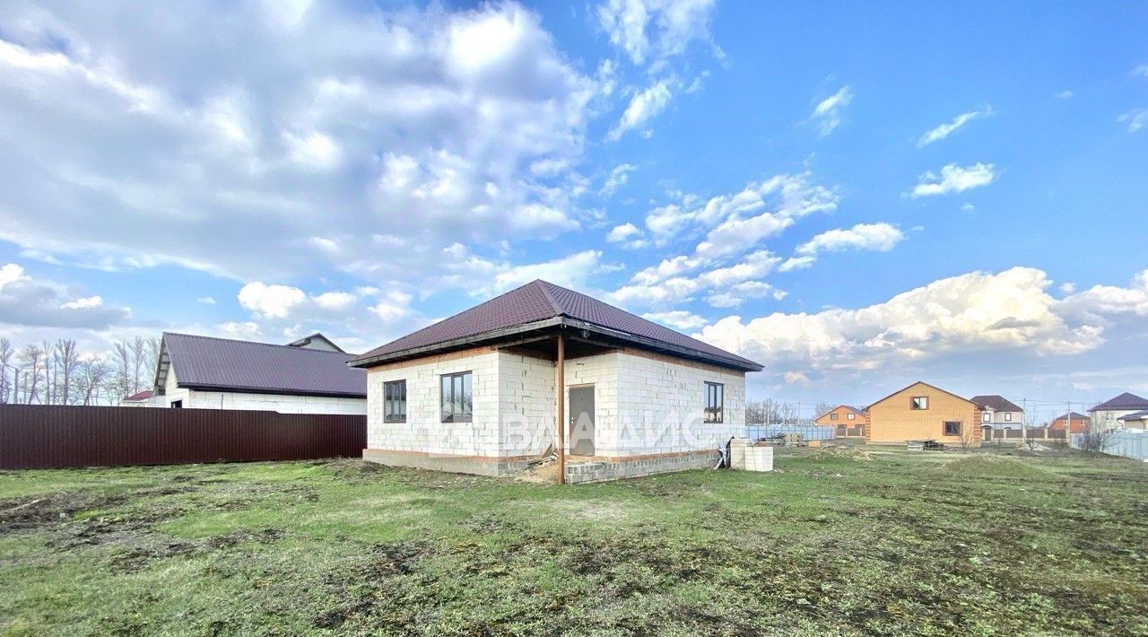 дом р-н Яковлевский г Строитель микрорайон Глушинский фото 4
